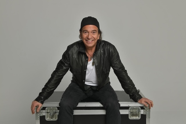 Álvaro Urquijo