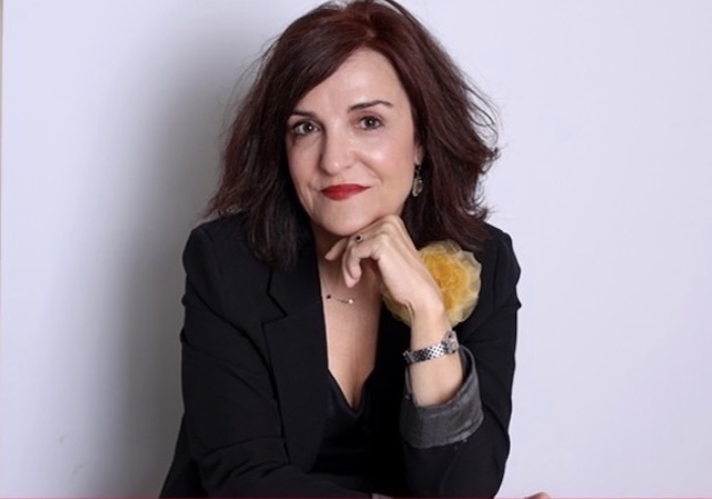 Elvira Lindo